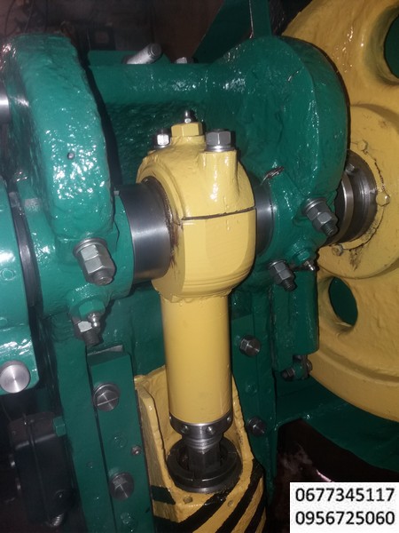 пресс кривошипный  6,3 тонн усилием советский , пресс с кривошипно-шатунным механизмом действия и электрическим питанием , ,олх ,предназначен для операций холодной штамповки: вырубки, пробивки, гибки, неглубокой вытяжки , опресcовки  зажимов , скоб и наконечников на проводах , таблетпресс , таблетирование , возможность ручного , операций холодной штамповки из ленты, полосы и штучных заготовок, простота в работе и обслуживании ножного управления, штампы, пуансон , матрица, блоки штампов, пресс предназначен для различных , пресс небольшой кривошипный, пресс механический для небольшого бизнеса, Штампы, блоки штампов ,матрица, пуансон, штамповая оснастка, струбцины , штативы, ручной пресс для штамповки, рычажный ручной пресс для штамповки, пресс гараж , пресс мастерская, предназначен для штамповки деталей на провал, а также других операций штамповки с необходимым усилием до 6,3 тонн. Ход ползуна регулируемый.